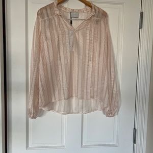 NWT European brand translucent shirt size M